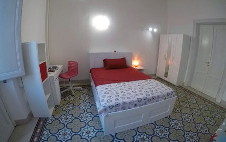 Via Zara, Florence, Tuscany 50129 - Photo 5