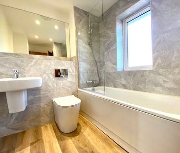 3 bedroom terraced house to rent - Photo 5