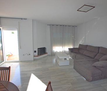 Chalet individual en urbanización de Alhaurín de la Torre – alh27jv2 - Photo 4