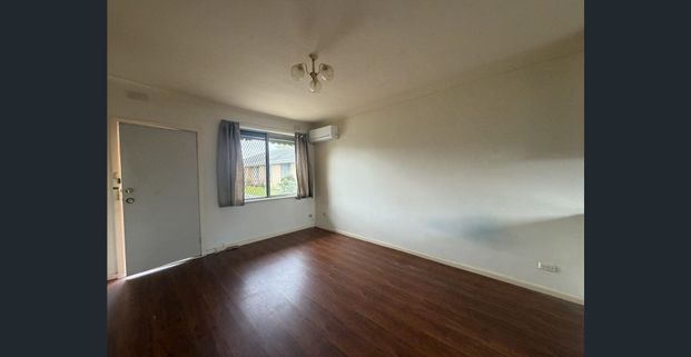 Spacious One-Bedroom Unit - Water Included - Photo 1