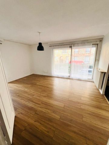 Location Appartement 2 pièces 49m² - Photo 2