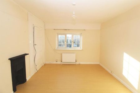 4 bedroom house to rent - Photo 2