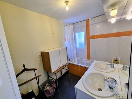 Location Maison 6 pièces 103m² ANGERS 49100 - Photo 5