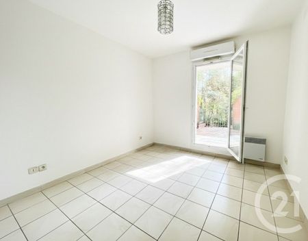 Location Appartement 2 pièces 47m² MONTPELLIER 34090 - Photo 2