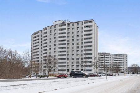 For Lease - 15 Towering Heights Boulevard Unit# 1202, St. Catharines, Ontario - Photo 3