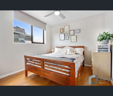 3/745 Barkly St, West Footscray, Vic 3012 - Photo 4