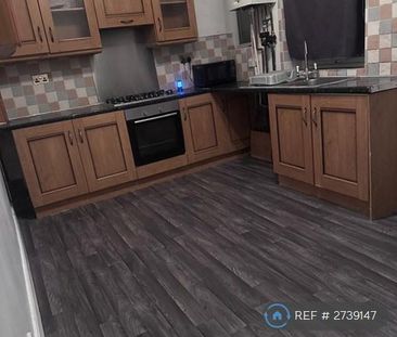 3 bedroom terraced house to rent - Photo 6