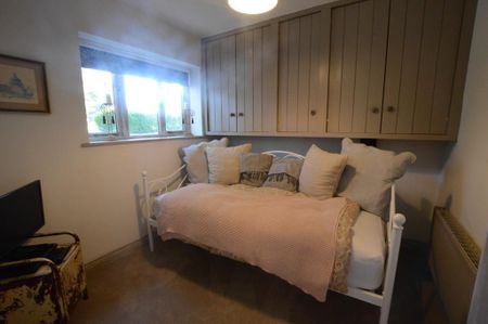 3 bedroom barn conversion to rent - Photo 5