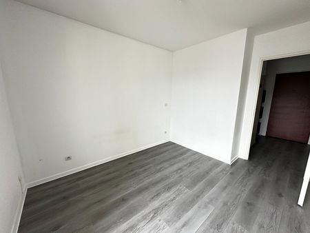 Location Appartement 2 pièces 41m² - Photo 4