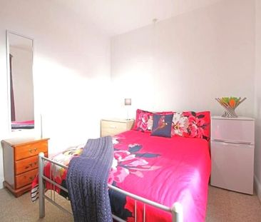 96 Foster Street, Lincoln, Lincolnshire Lincolnshire, LN5 7QF - Photo 4