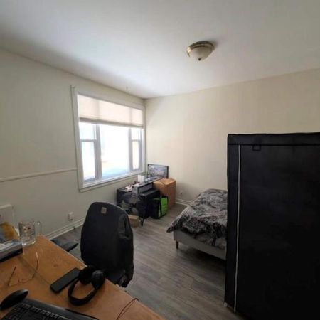 1 CH - 1 SDB - Québec - $839 /mo - Photo 3