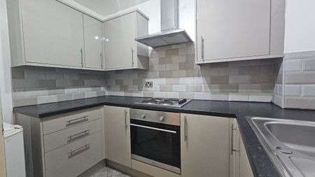 Manor Park, Watling Street Road, Fulwood - Photo 3