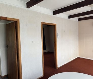 One Bedroom - Bellevue - Photo 2