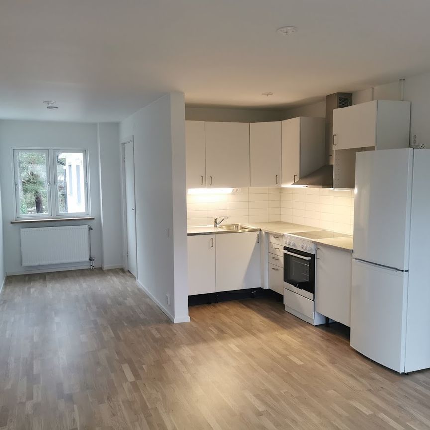 Åstadalsvägen, Örebro - Foto 1