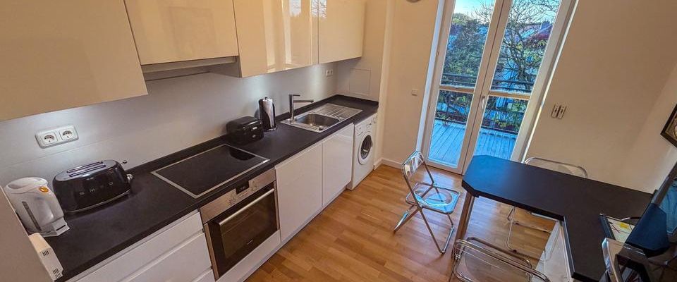 Helle 3-Zimmer-Wohnung mit Balkon, 3. OG, Aufzug, Fußbodenheizung - Photo 1