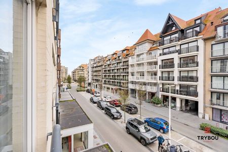 Uitstekend gelegen, zongericht appartement met 2 slaapkamers - Photo 2