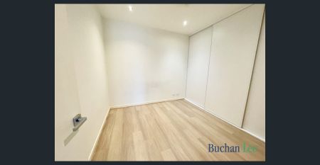 Stunning apartment in Adelaide's top location - Photo 2