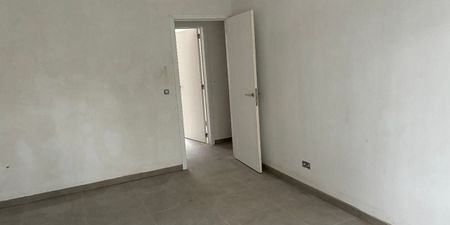 Woning te huur in Dikkelvenne voor € 1.300 met 3 slaapkamers - Photo 2