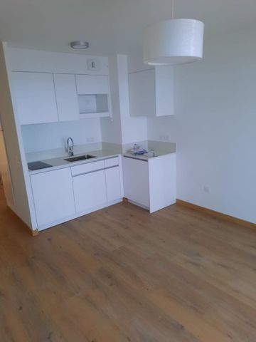 Location Appartement 2 pièces 41m² CHAMPS SUR MARNE 77420 - Photo 2