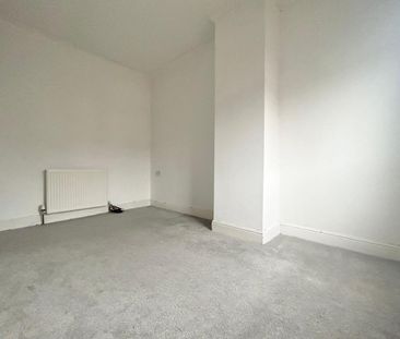 2 bedroom House To Let - Photo 3