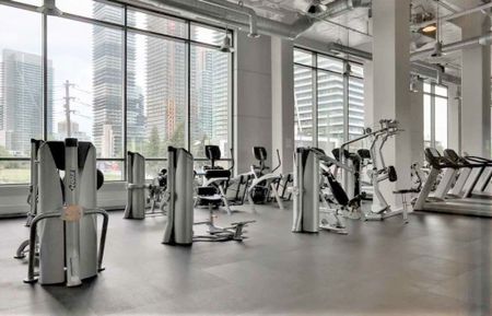 For Lease - 2212 Lake Shore Boulevard Unit# 3105, Toronto, Ontario - Photo 2