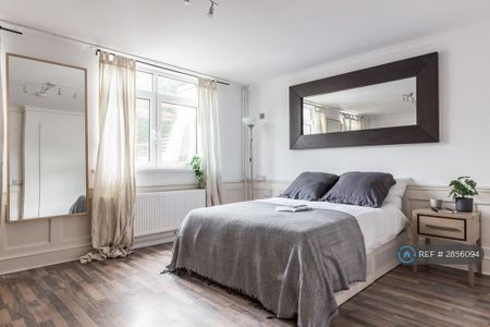 4 bedroom maisonette to rent - Photo 3