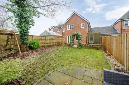 Green Lane, Winnersh, RG41 - Photo 3