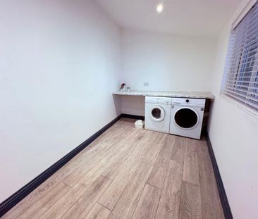 Room 5, South Shields, Tyne and Wear, NE33 2LZ - Photo 3