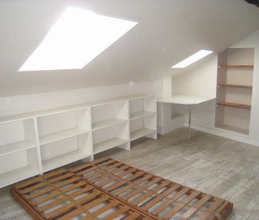 Location Appartement 2 pièces 28m² ORLEANS 45000 - Photo 5