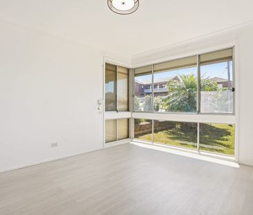 16 Percy St, Greystanes, NSW 2145 - Photo 4