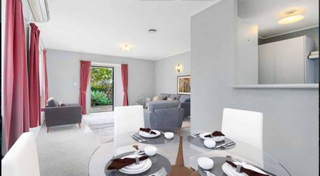 Family Home on Glenview - Photo 4