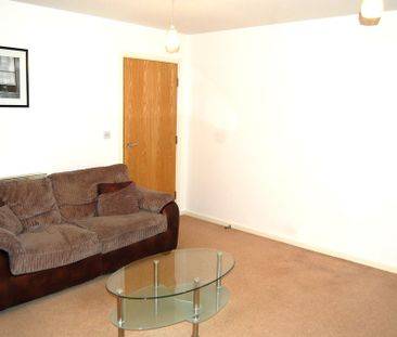 Mill Court Drive Radcliffe Manchester Lancashire - Photo 2