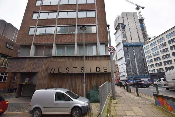 Apartment Westside One, Suffolk Street Queensway, Birmingham, B1 - Photo 1