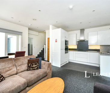 3 bedroom house to rent Chestnut Close, Princes Road, Brighton, BN2 - Photo 1