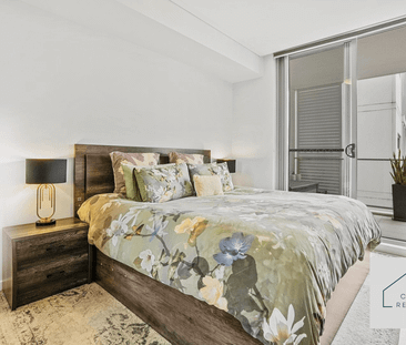 LUXURIOUS 2-BED UNIT - Photo 3