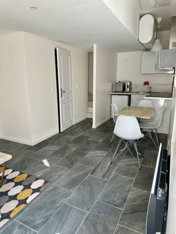 Apartment - Photo 5