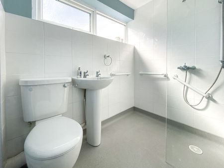 Burnside, CM21, Sawbridgeworth - Photo 5