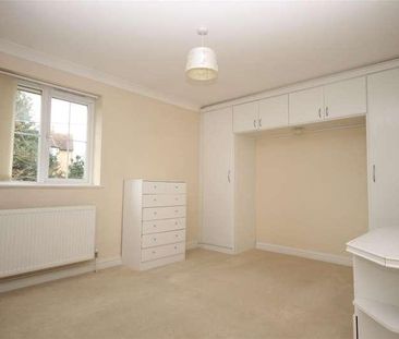 Brookside, Freshwater, PO40 - Photo 3