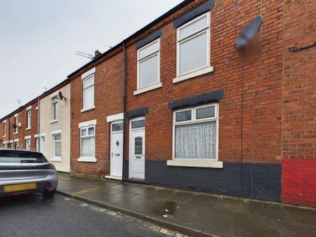 3 bedroom terraced house to rent - Photo 4