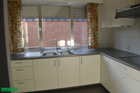 Centraal gelegen appartement op de eerste verdieping met 2 slaapkamers - Foto 5