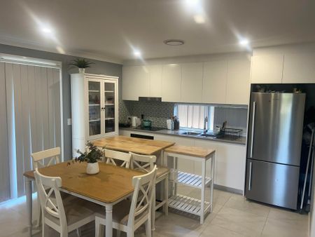 MODERN TWO BEDROOM GRANNY FLAT - Photo 3