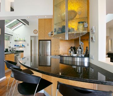 117 Prince Alfred Parade, Newport NSW 2106 - House For Rent | Domain - Photo 2