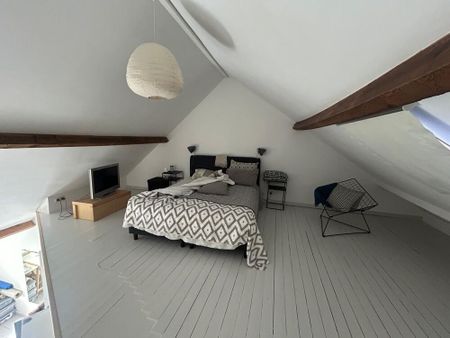 Charmant duplex appartement met huiselijk karakter in het hartje van Oostende! - Photo 2