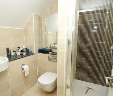 2 bedroom property to rent - Photo 4