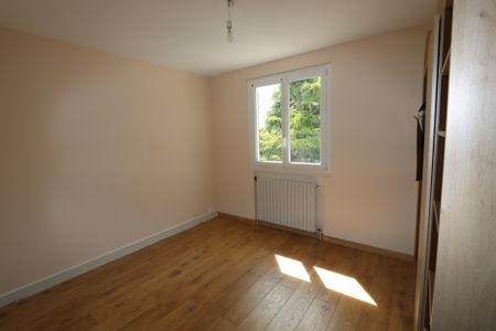 Location Maison 3 pièces 83m² MARZY 58180 - Photo 3