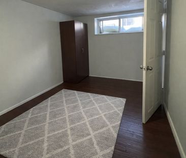 For Lease - 17 Dobbin Road Unit# Main, Toronto, Ontario - Photo 6