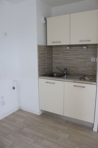 Location Appartement 3 pièces 64m² L HERMITAGE 35590 - Photo 5