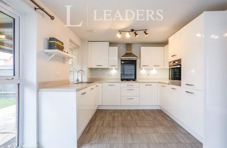 3 bedroom detached house to rent - Photo 5