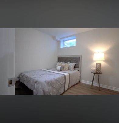 For Lease - 2-945 Vance Crescent, Innisfil, Ontario - Photo 1