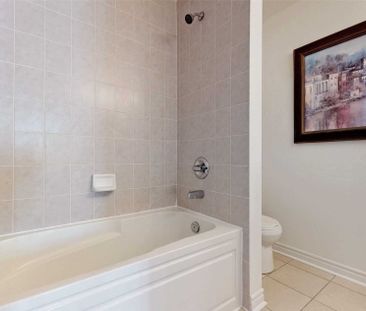For Lease - 2-4 Eaton Park Lane Unit# 3rd Floor Masterbedroom, Toro... - Photo 6